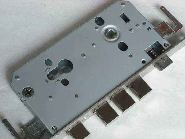 迁西24小时上门开锁公司